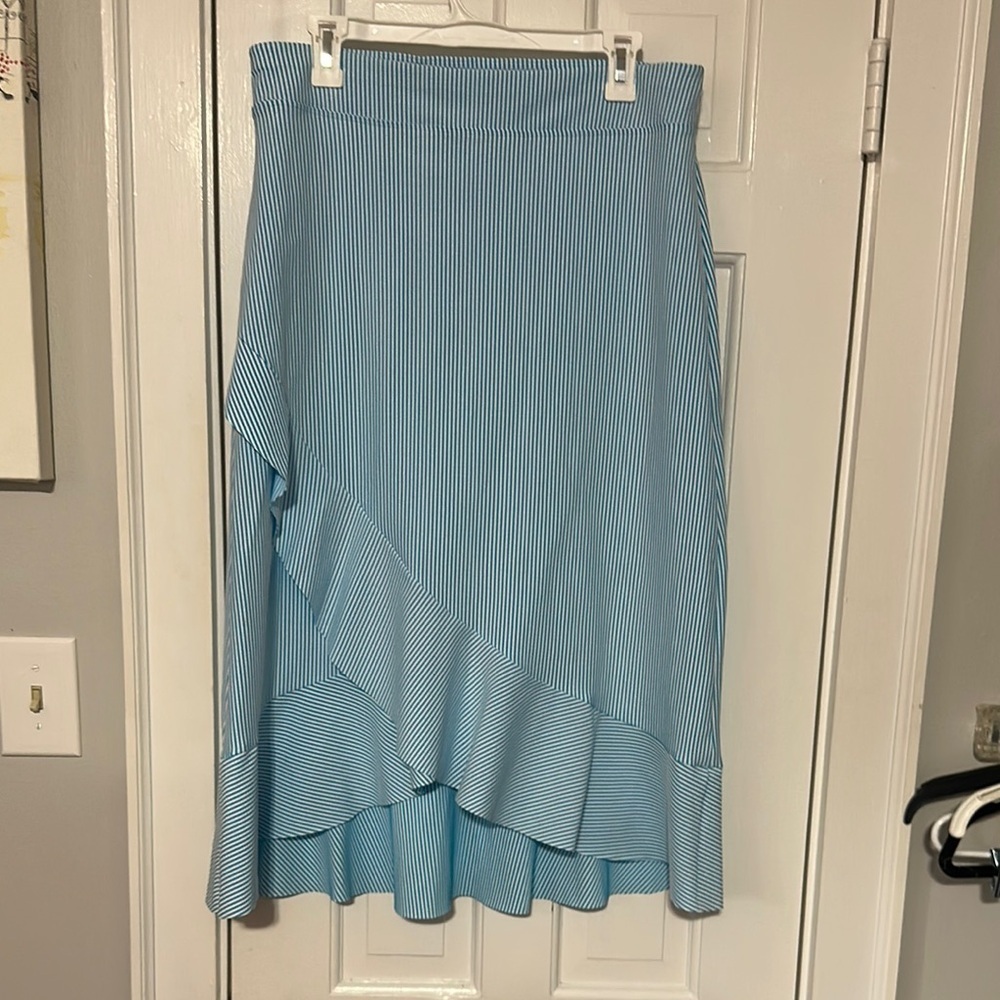 Lands’ End midi skirt size Medium